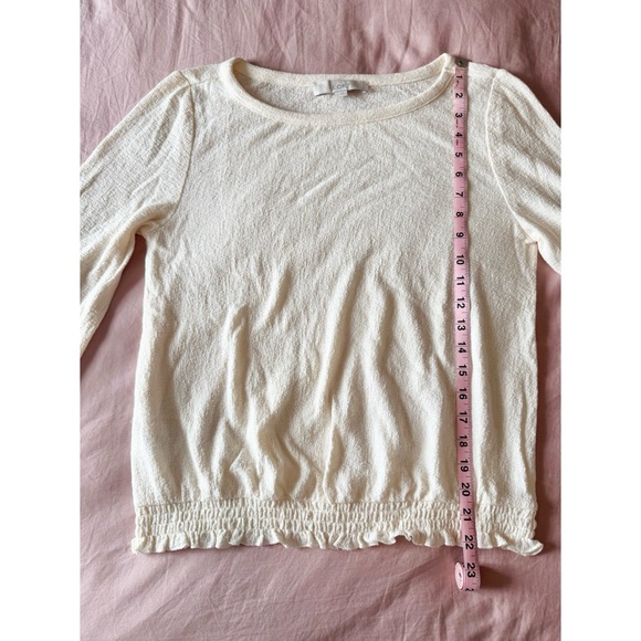 🆕 NWOT LOFT White Smocked Hem Top - Picture 7 of 8